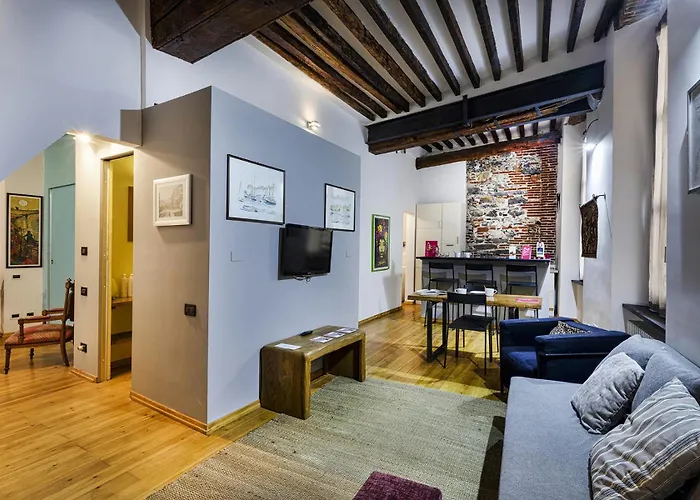 Apartment Alle Mura Del Molo By Wonderful Italy