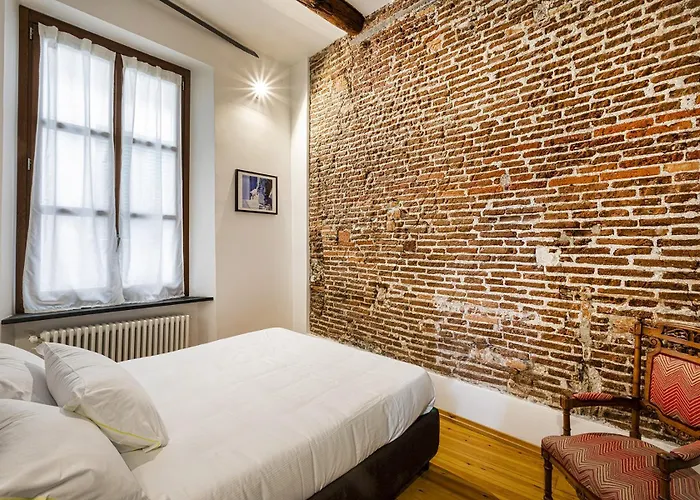 Apartment Alle Mura Del Molo By Wonderful Italy Genoa